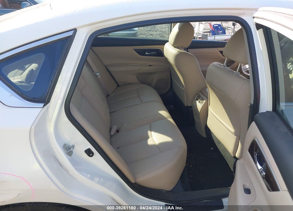 2015 NISSAN ALTIMA 2.5 SL VIN: 1N4AL3AP6FN352073