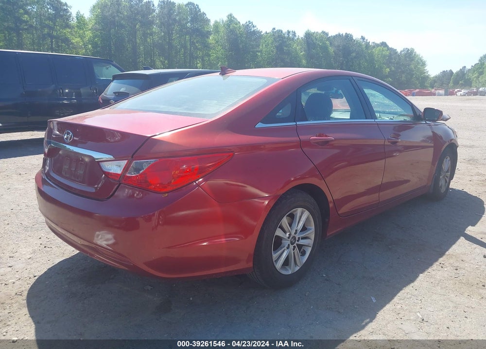 2012 HYUNDAI SONATA GLS VIN: 5NPEB4AC0CH382053