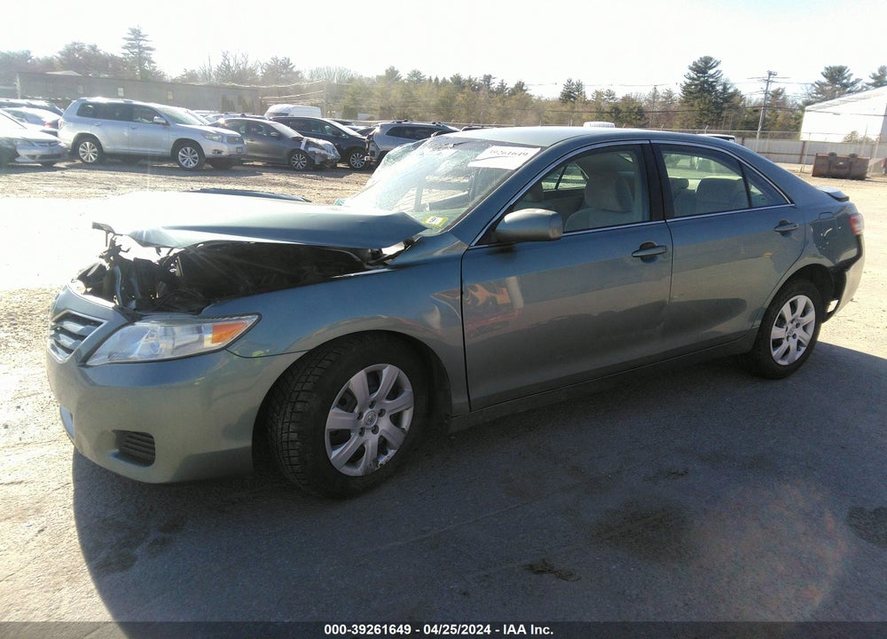 2011 TOYOTA CAMRY LE VIN: 4T1BF3EK1BU733930