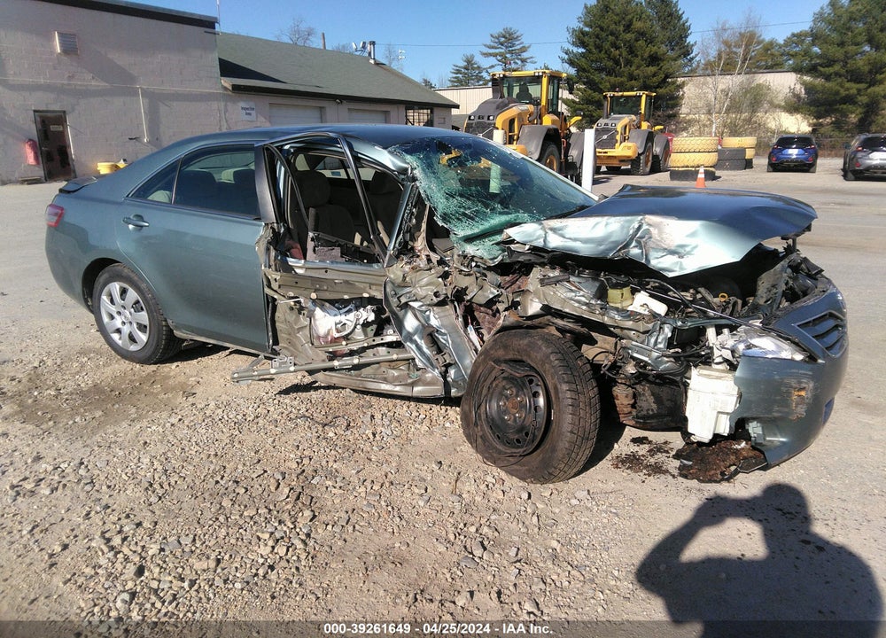 2011 TOYOTA CAMRY LE VIN: 4T1BF3EK1BU733930