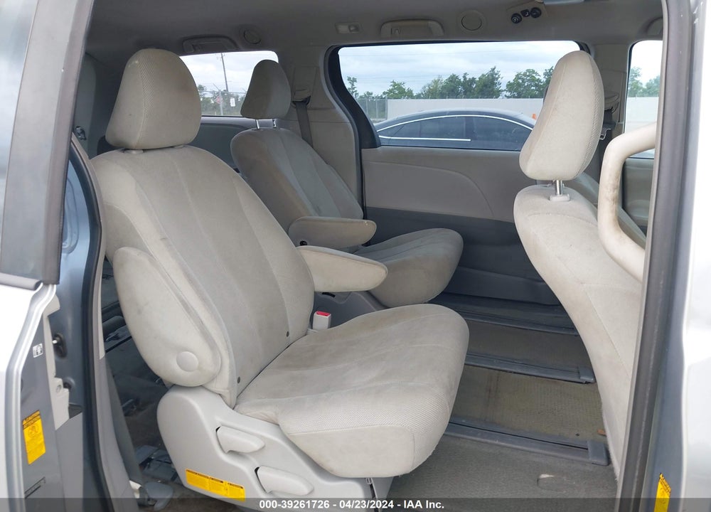 2013 TOYOTA SIENNA L V6 7 PASSENGER VIN: 5TDZK3DCXDS353842