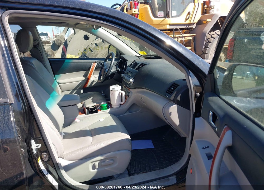 2010 TOYOTA HIGHLANDER LIMITED V6 VIN: JTEDK3EH6A2163362