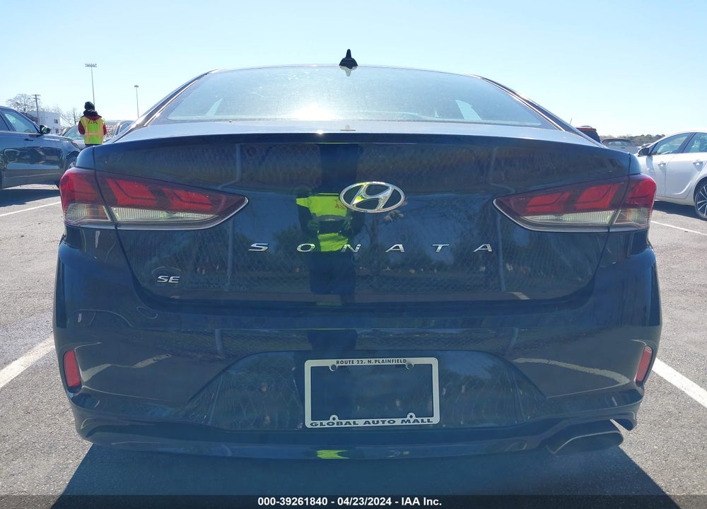 2019 HYUNDAI SONATA SE VIN: 5NPE24AF8KH746745
