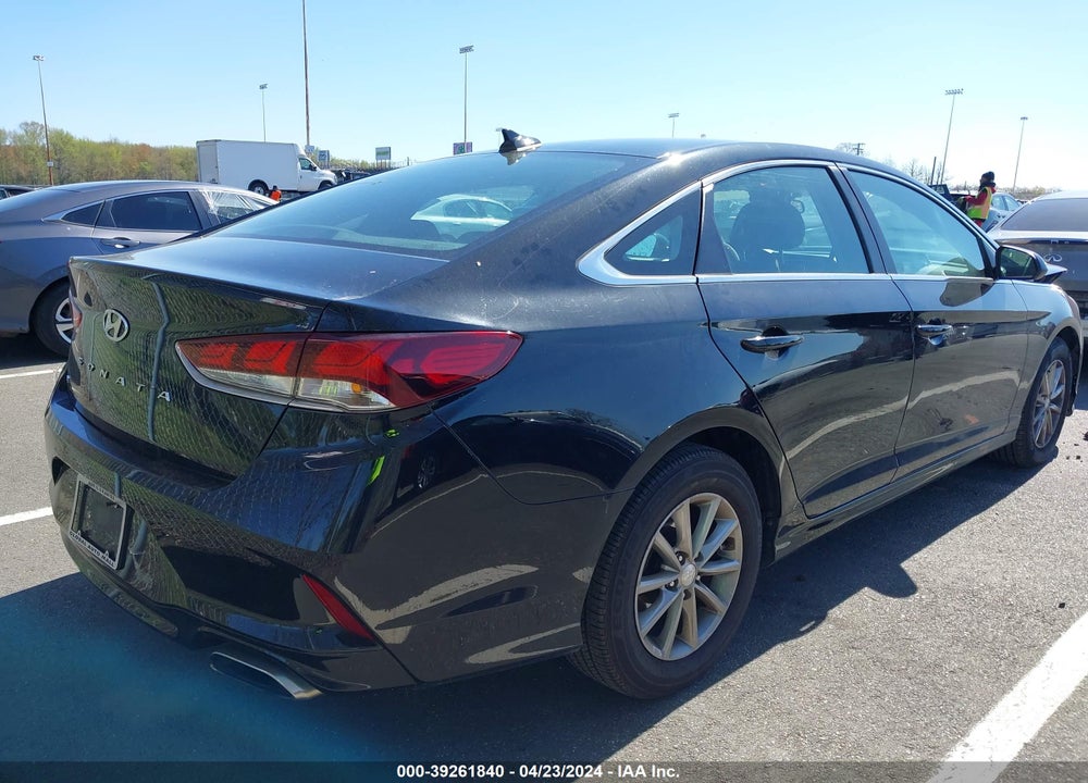 2019 HYUNDAI SONATA SE VIN: 5NPE24AF8KH746745