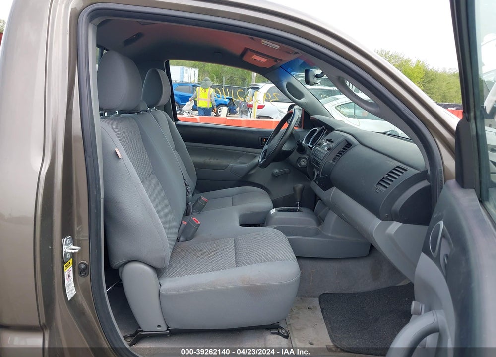 2009 TOYOTA TACOMA VIN: 5TENX22N59Z624198