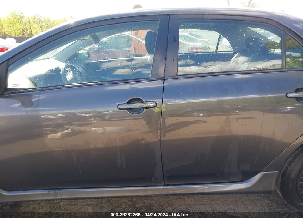 2010 TOYOTA COROLLA S VIN: 1NXBU4EE7AZ177370