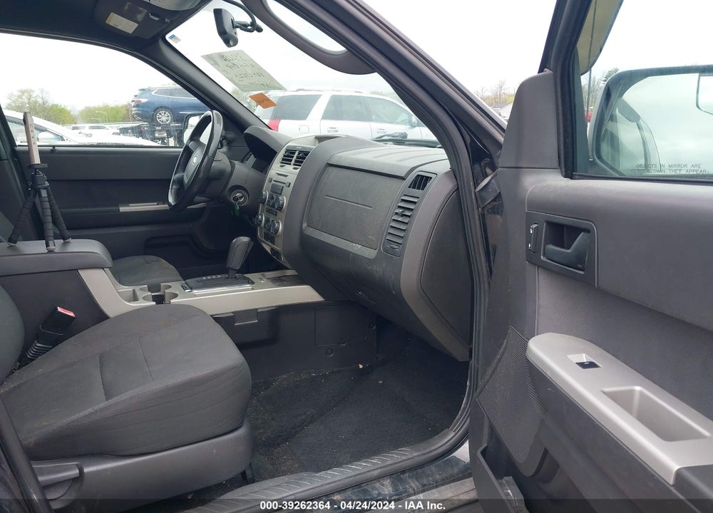 2010 FORD ESCAPE XLT VIN: 1FMCU9DG9AKC35219