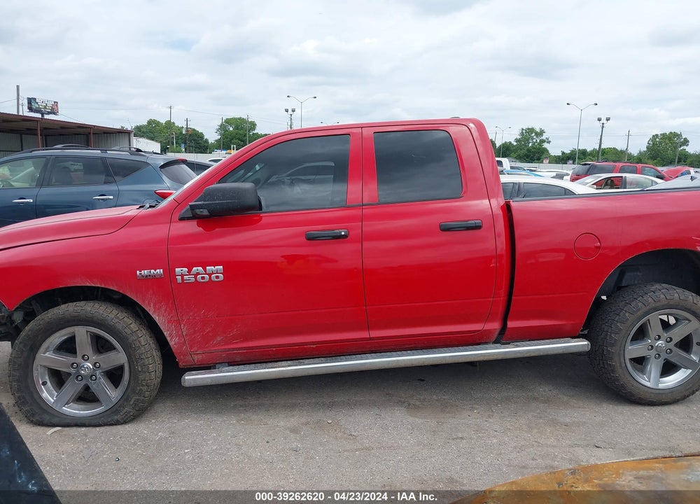 2017 RAM 1500 EXPRESS QUAD CAB 4X4 6'4 BOX VIN: 1C6RR7FT8HS666909