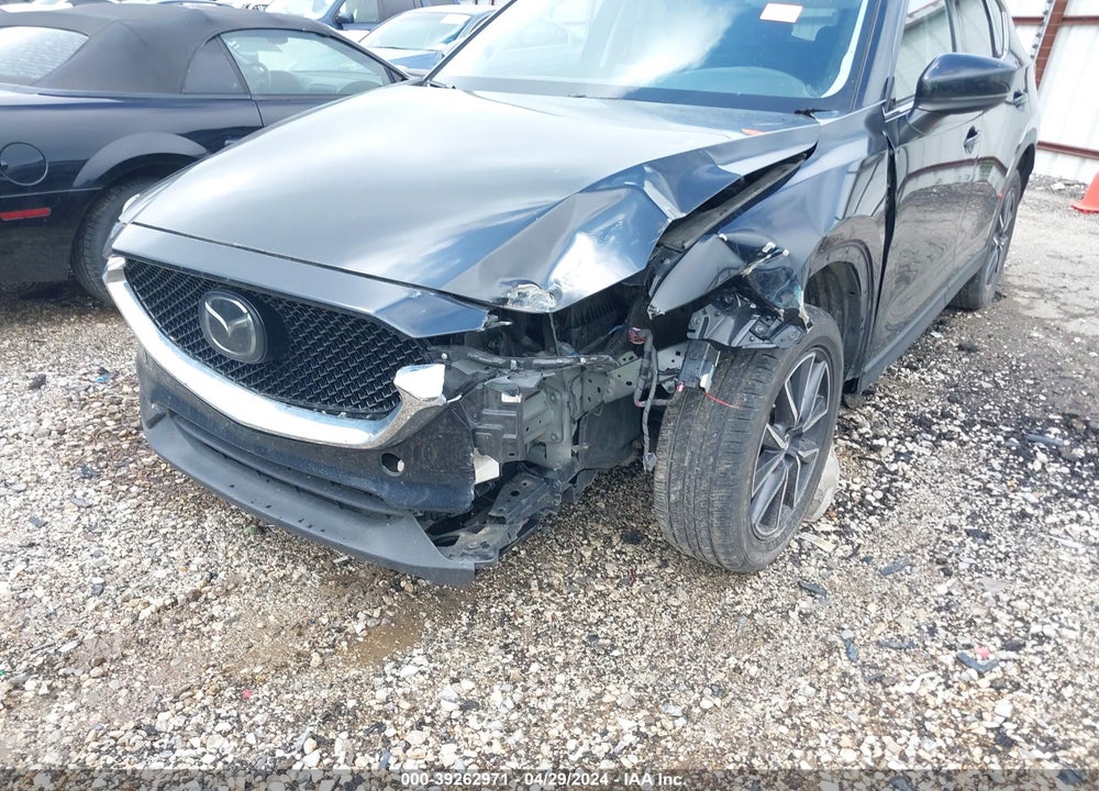 2018 MAZDA CX-5 GRAND TOURING VIN: JM3KFBDM6J0393463
