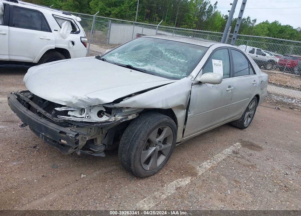 2004 TOYOTA CAMRY LE VIN: 4T1BE32K84U825787