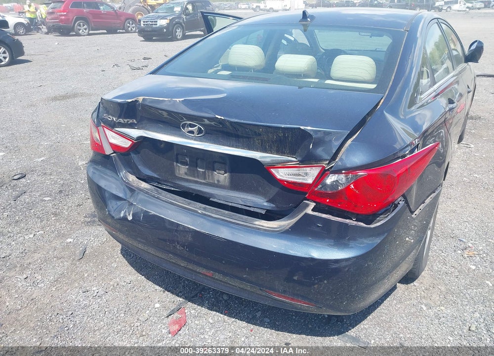2011 HYUNDAI SONATA GLS VIN: 5NPEB4AC3BH178569