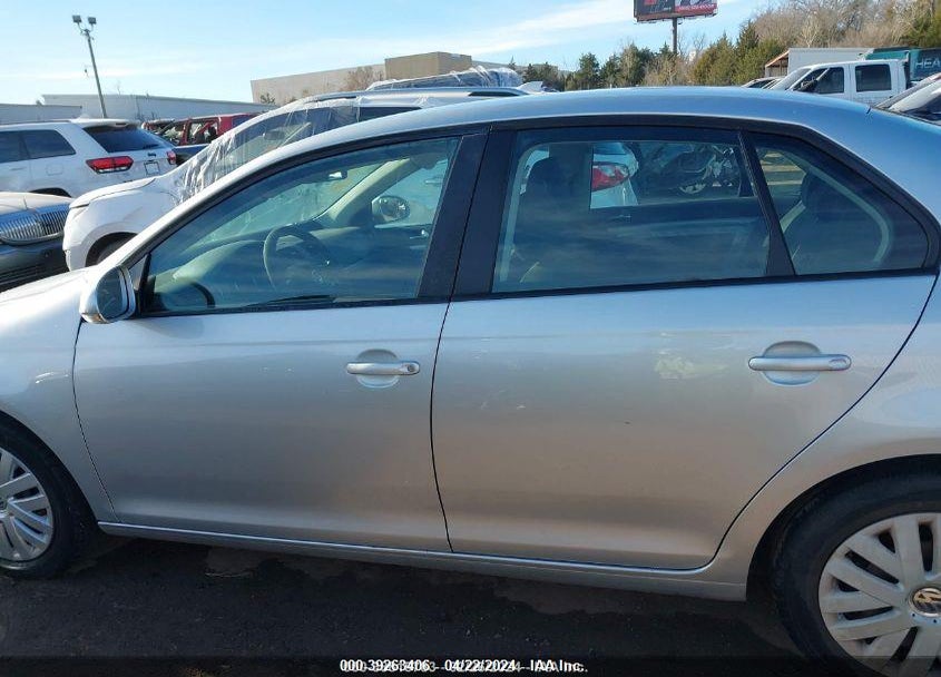 2010 VOLKSWAGEN JETTA S VIN: 3VWJZ7AJ3AM068279