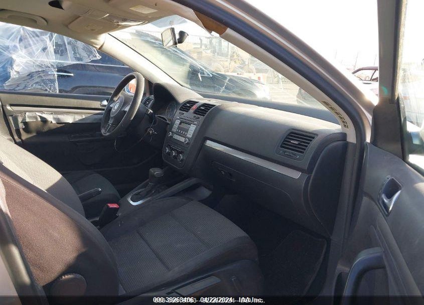 2010 VOLKSWAGEN JETTA S VIN: 3VWJZ7AJ3AM068279