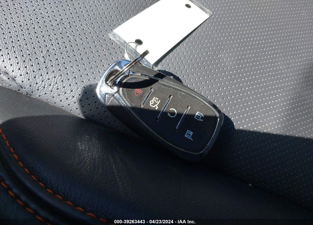 2017 CHEVROLET CAMARO 2LT VIN: 1G1FD1RS9H0113569