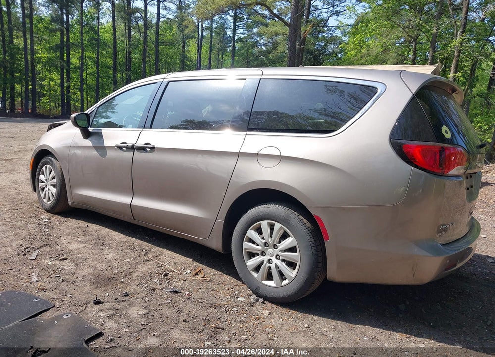 2018 CHRYSLER PACIFICA L VIN: 2C4RC1AG6JR130758