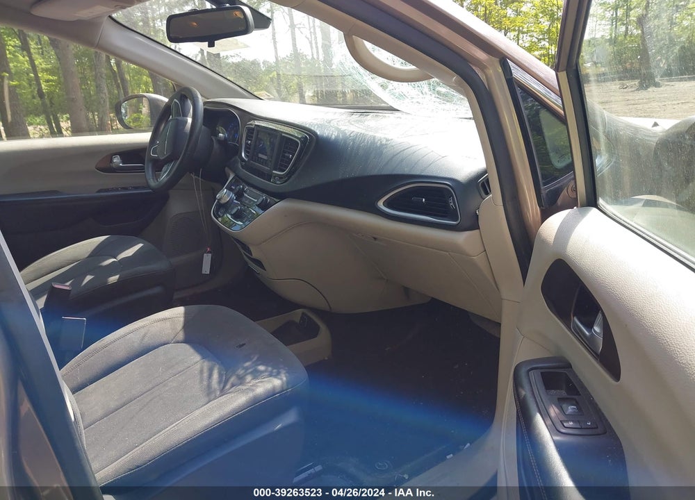 2018 CHRYSLER PACIFICA L VIN: 2C4RC1AG6JR130758