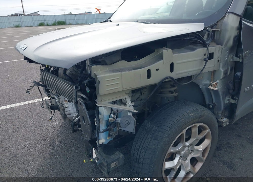 2017 JEEP RENEGADE LATITUDE 4X4 VIN: ZACCJBBB0HPE44909