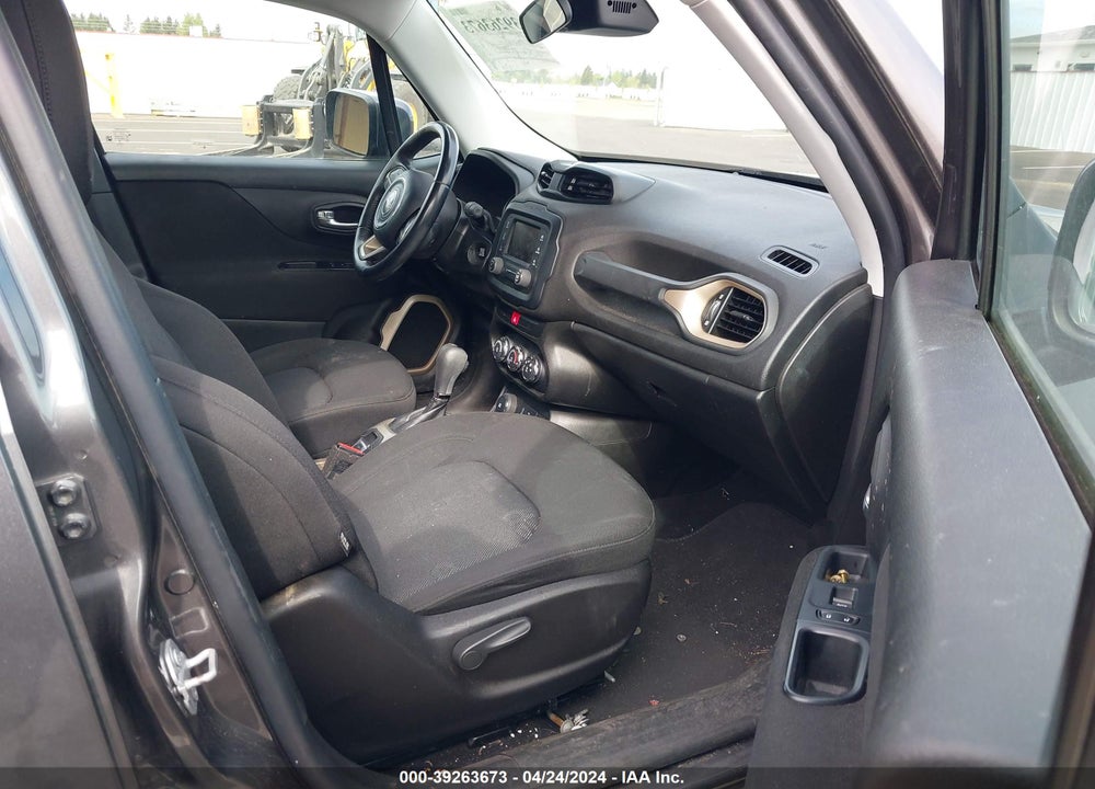 2017 JEEP RENEGADE LATITUDE 4X4 VIN: ZACCJBBB0HPE44909