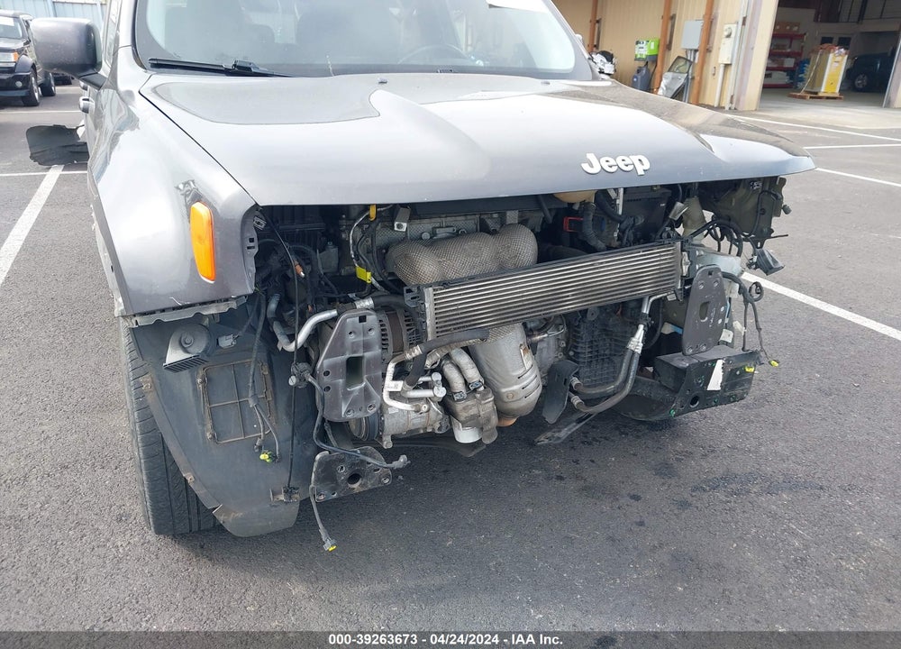 2017 JEEP RENEGADE LATITUDE 4X4 VIN: ZACCJBBB0HPE44909
