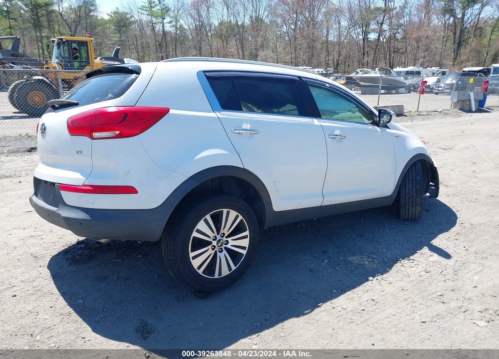 2015 KIA SPORTAGE EX VIN: KNDPCCAC9F7713446