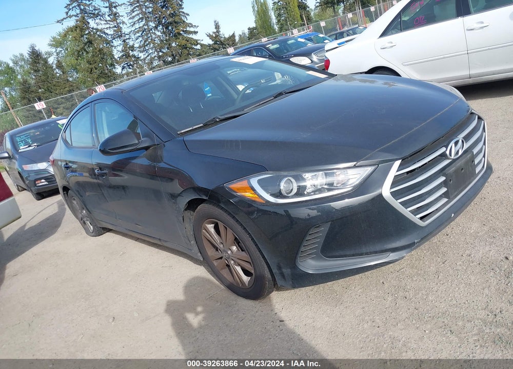2018 HYUNDAI ELANTRA SEL VIN: 5NPD84LF8JH381179