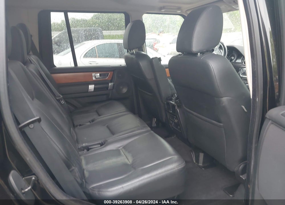 2011 LAND ROVER LR4 VIN: SALAK2D41BA579982