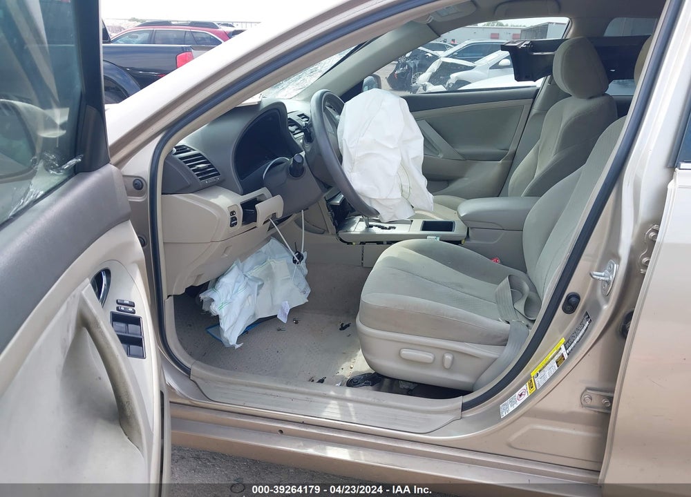 2009 TOYOTA CAMRY LE VIN: 4T1BE46K09U404511