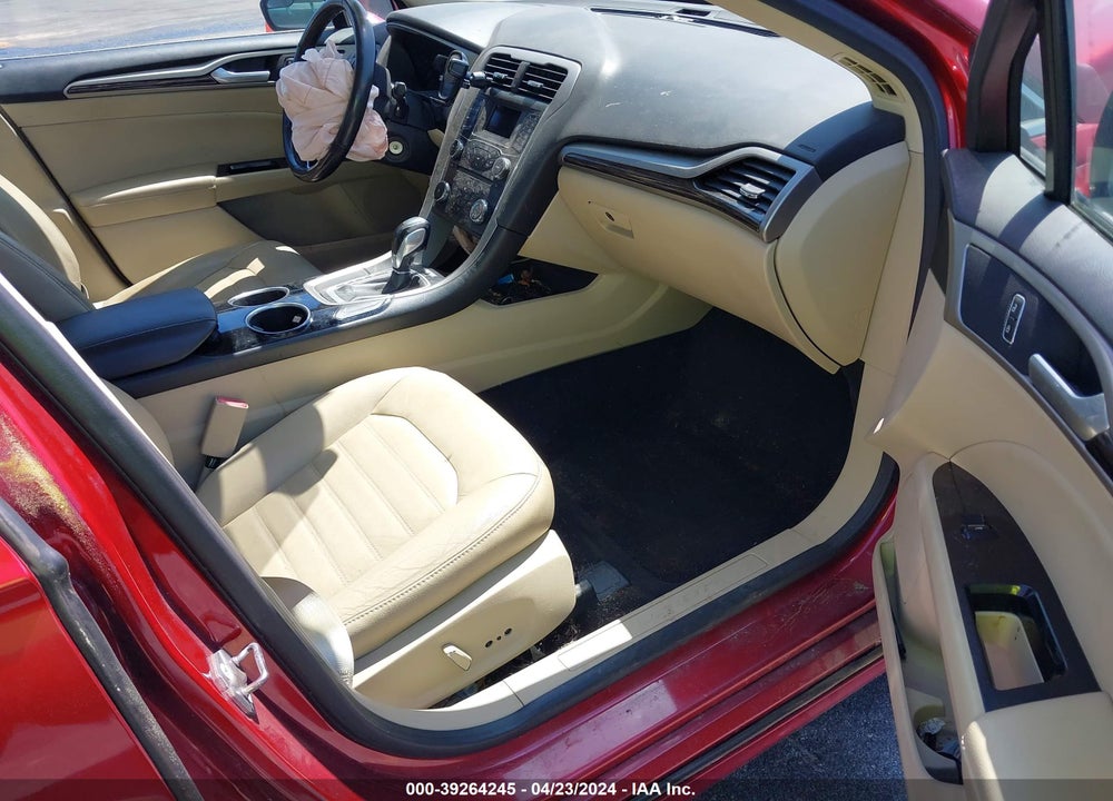 2013 FORD FUSION SE VIN: 3FA6P0HR1DR131846