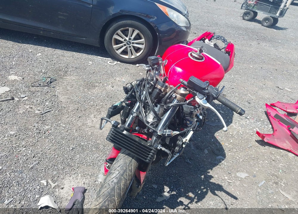 2014 HONDA VFR800 F VIN: JH2RC7917EK000423