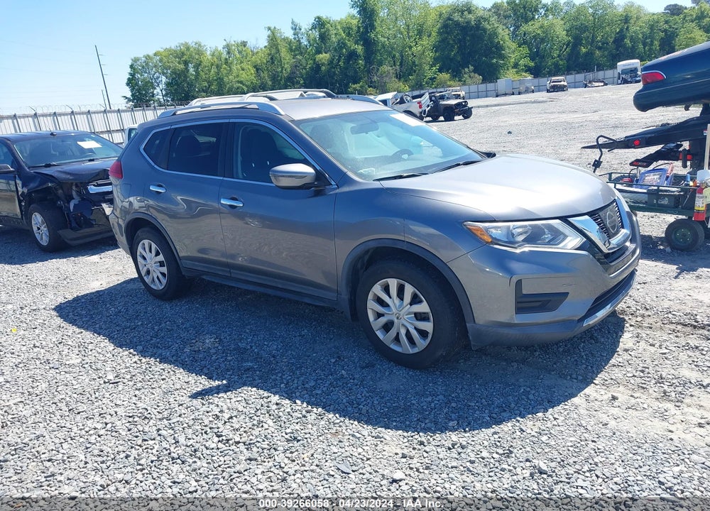 2017 NISSAN ROGUE S VIN: KNMAT2MT0HP578923