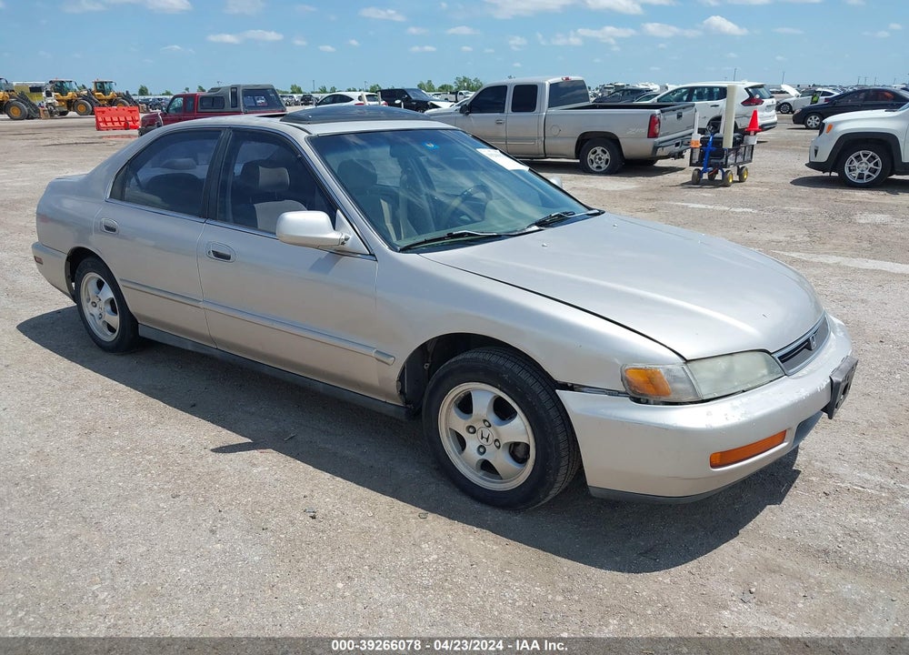 1997 HONDA ACCORD SE VIN: 1HGCD5601VA172627