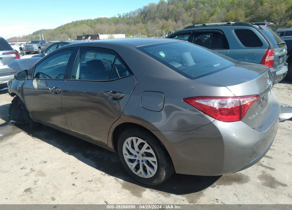 2018 TOYOTA COROLLA VIN: 2T1BURHE8JC024748