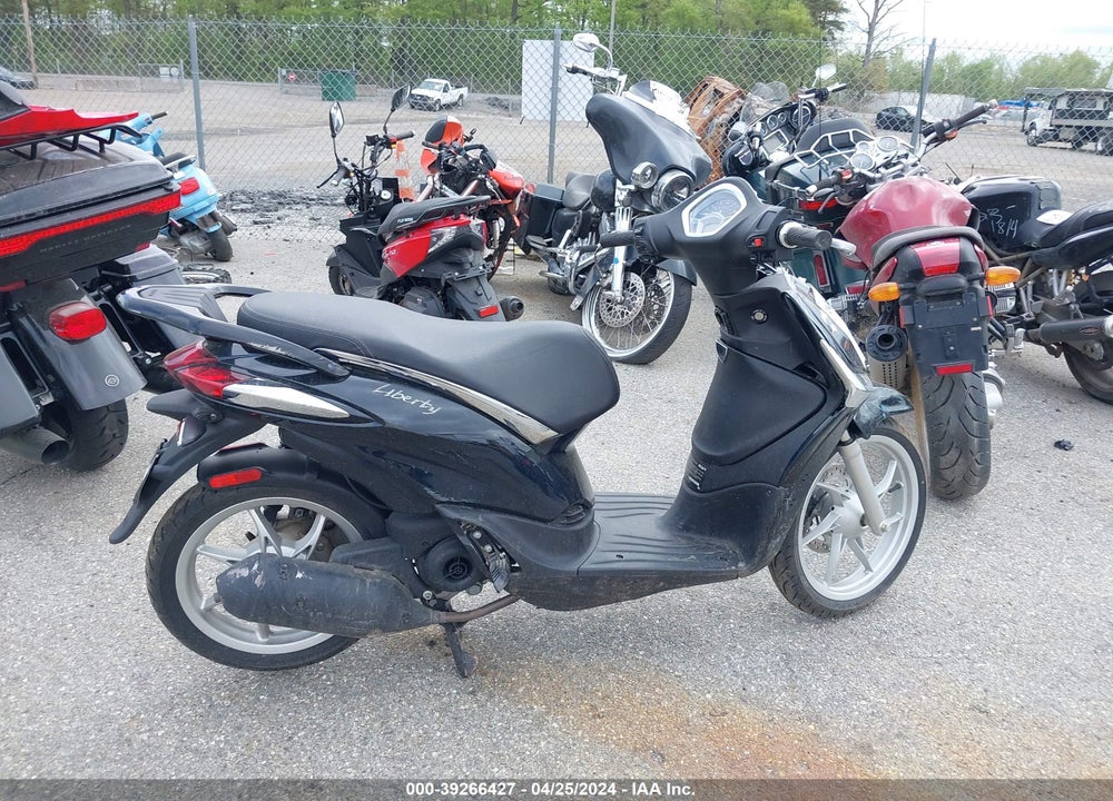 2022 PIAGGIO LIBERTY 50/50 S VIN: ZAPC546B1N7002481