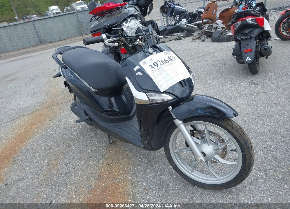 2022 PIAGGIO LIBERTY 50/50 S VIN: ZAPC546B1N7002481
