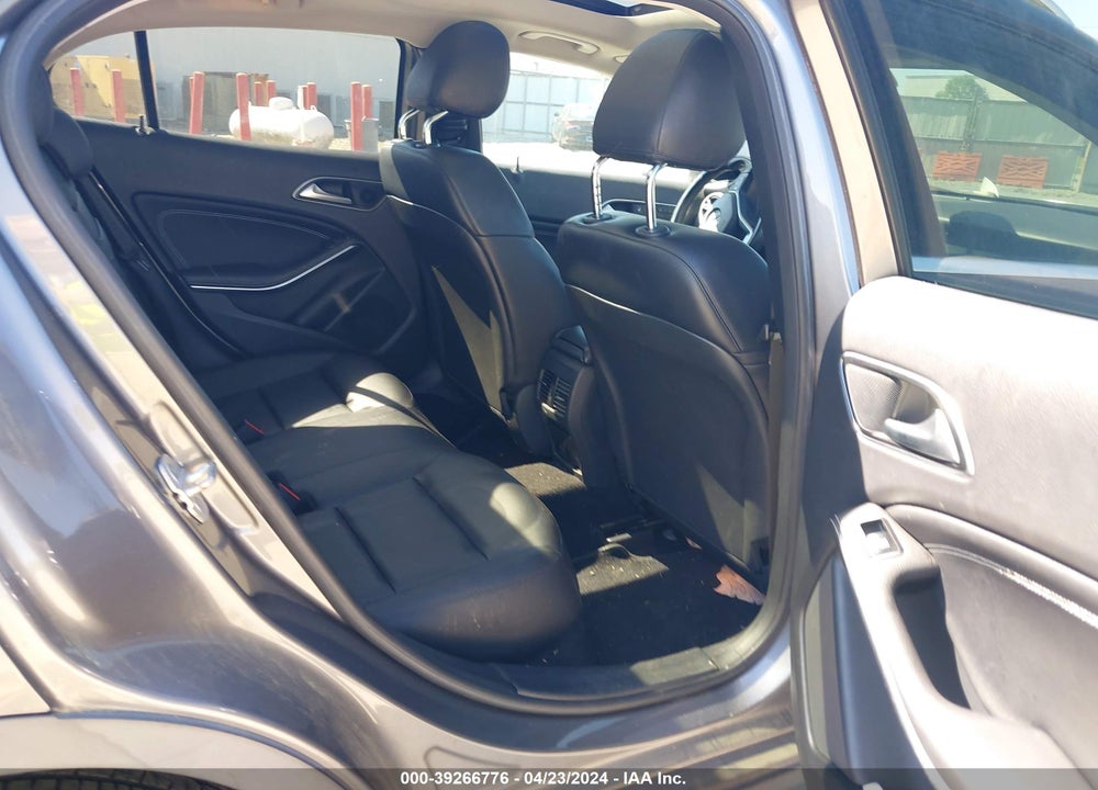 2015 MERCEDES-BENZ GLA 250 4MATIC VIN: WDCTG4GB6FJ028602