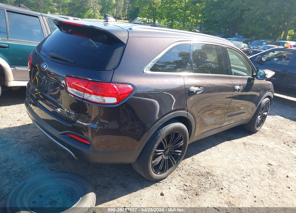 2016 KIA SORENTO 3.3L EX VIN: 5XYPH4A56GG071894