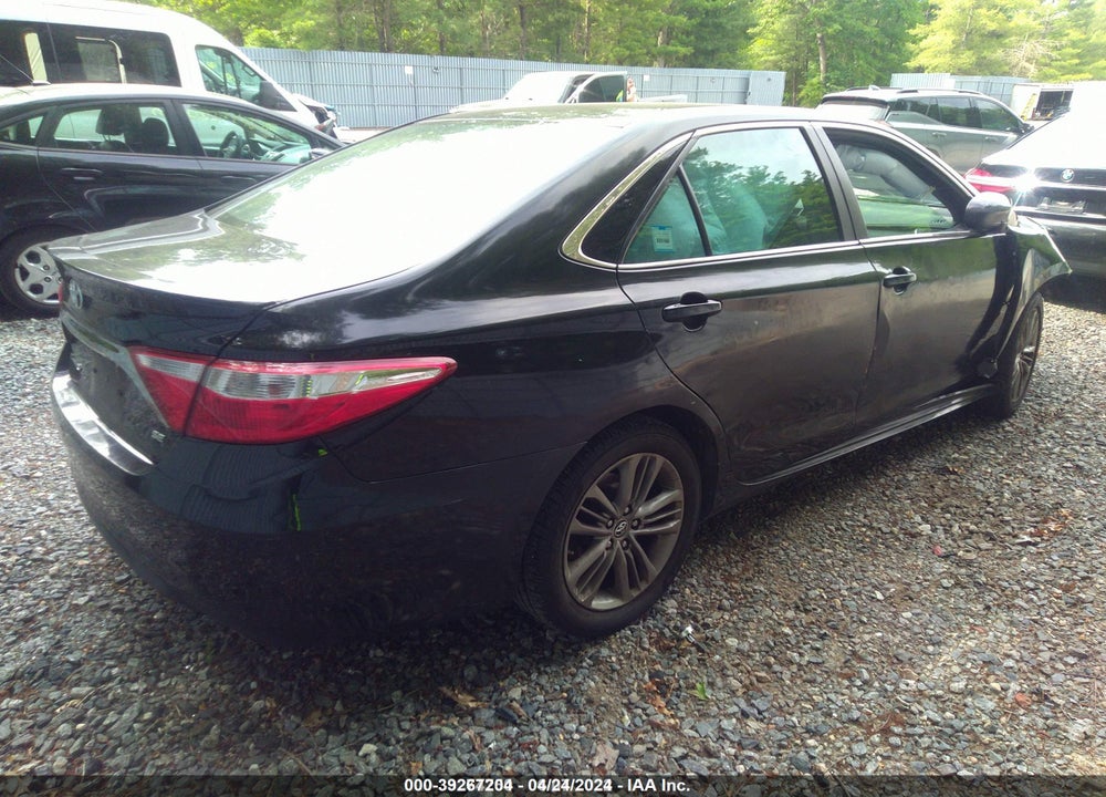 2017 TOYOTA CAMRY SE VIN: 4T1BF1FK3HU752801