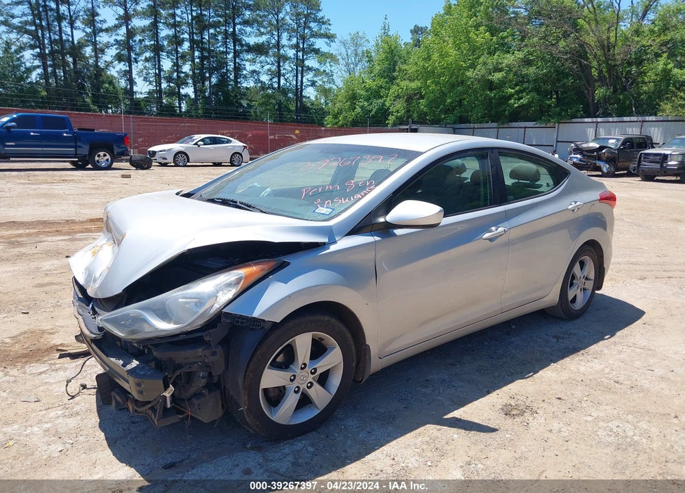 2013 HYUNDAI ELANTRA GLS VIN: 5NPDH4AE7DH274882