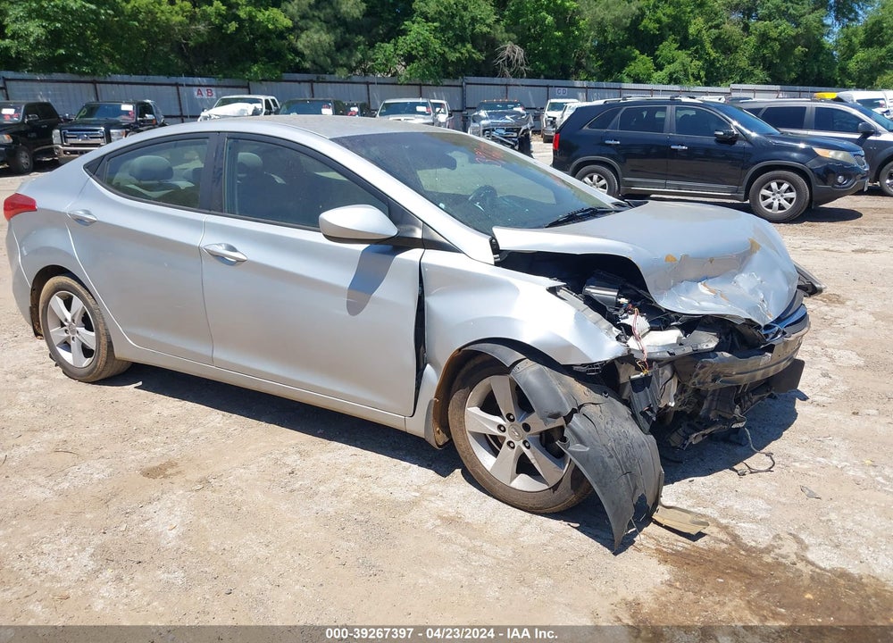 2013 HYUNDAI ELANTRA GLS VIN: 5NPDH4AE7DH274882