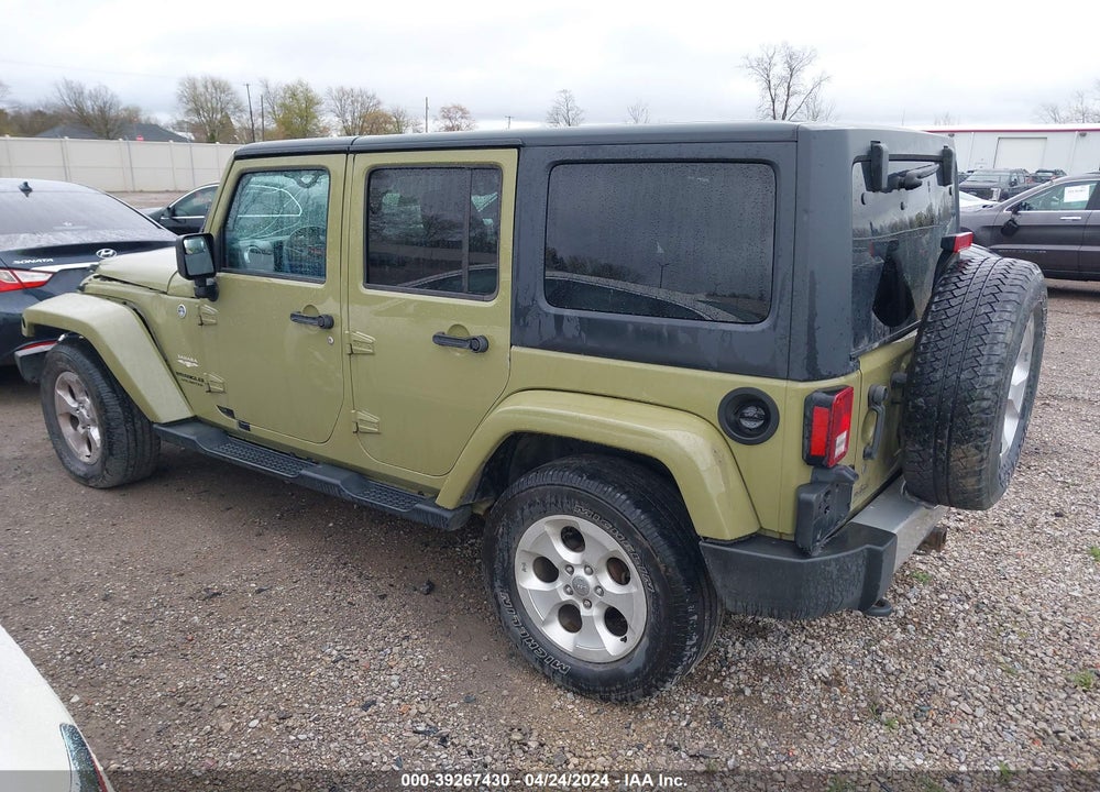 2013 JEEP WRANGLER UNLIMITED SAHARA VIN: 1C4BJWEG1DL633044