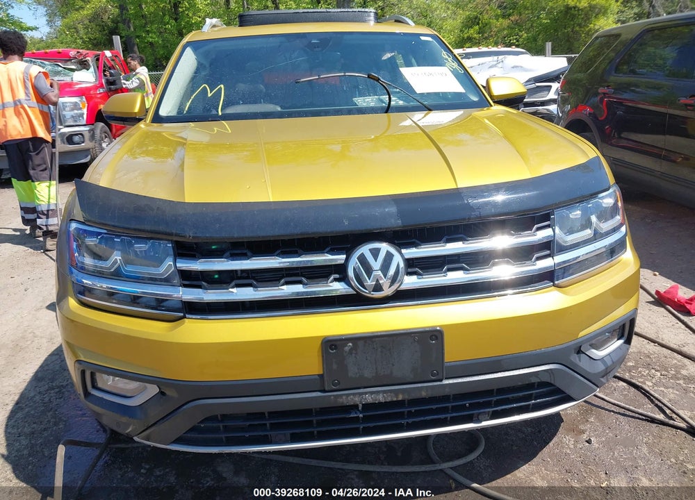2018 VOLKSWAGEN ATLAS 3.6L V6 SEL VIN: 1V2MR2CA0JC562129