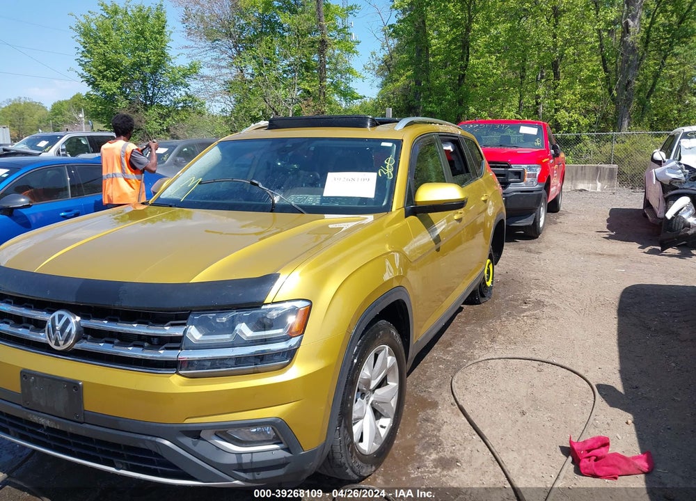 2018 VOLKSWAGEN ATLAS 3.6L V6 SEL VIN: 1V2MR2CA0JC562129