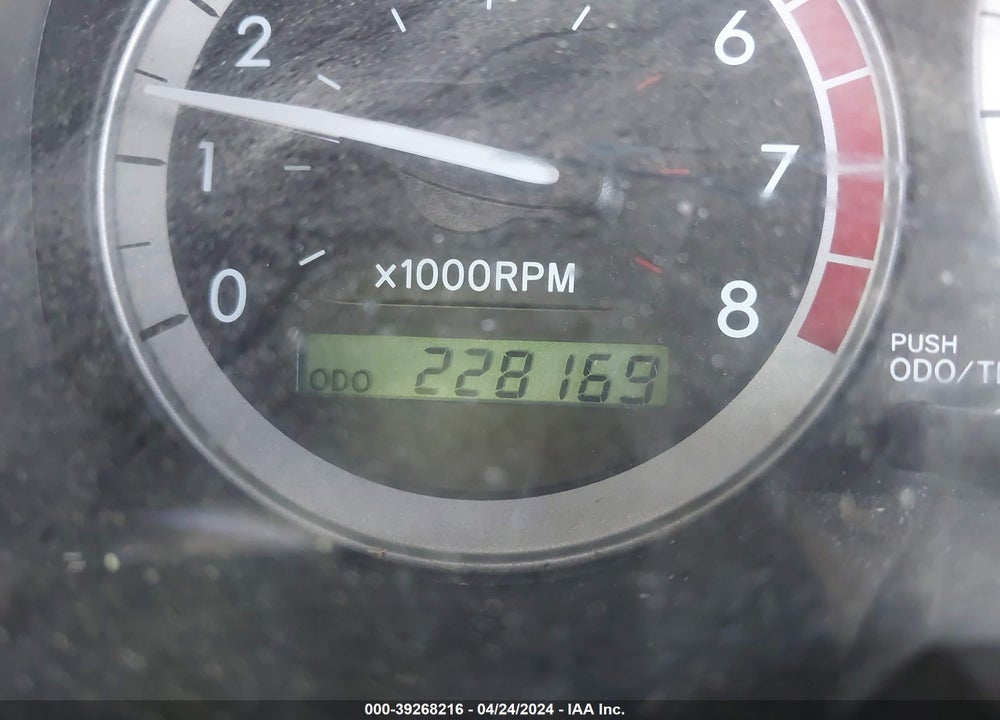 2004 TOYOTA SIENNA LE VIN: 5TDZA23C64S199676