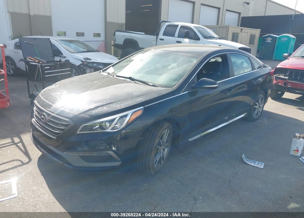 2017 HYUNDAI SONATA SPORT 2.0T VIN: 5NPE34AB0HH561916