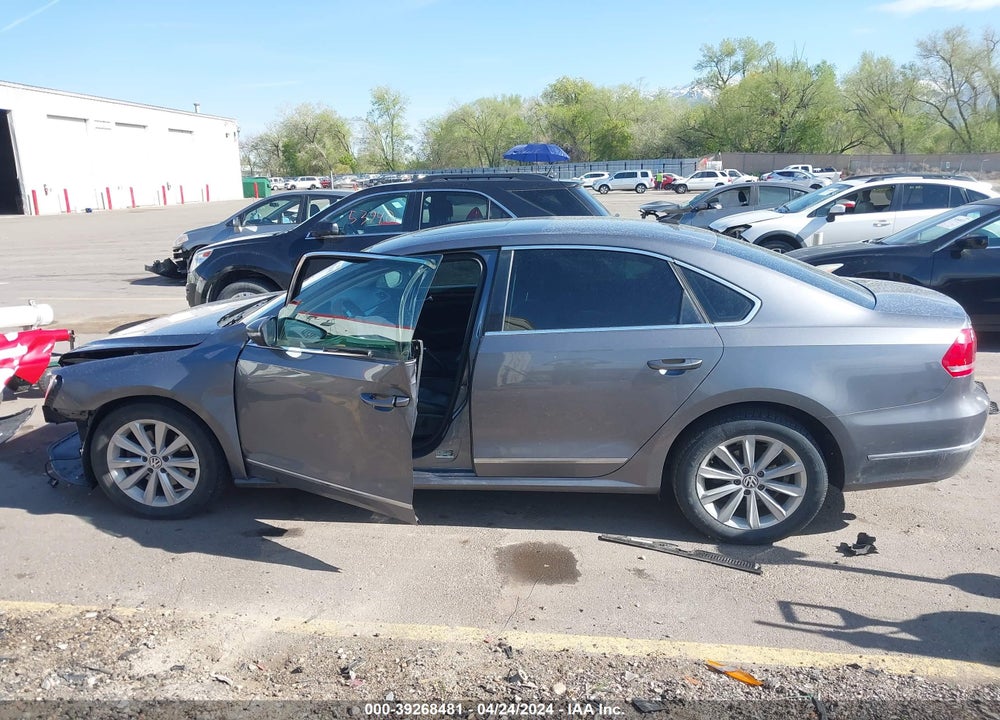 2012 VOLKSWAGEN PASSAT 2.5L SEL VIN: 1VWCP7A34CC036400