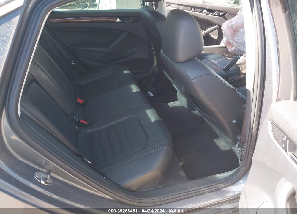 2012 VOLKSWAGEN PASSAT 2.5L SEL VIN: 1VWCP7A34CC036400