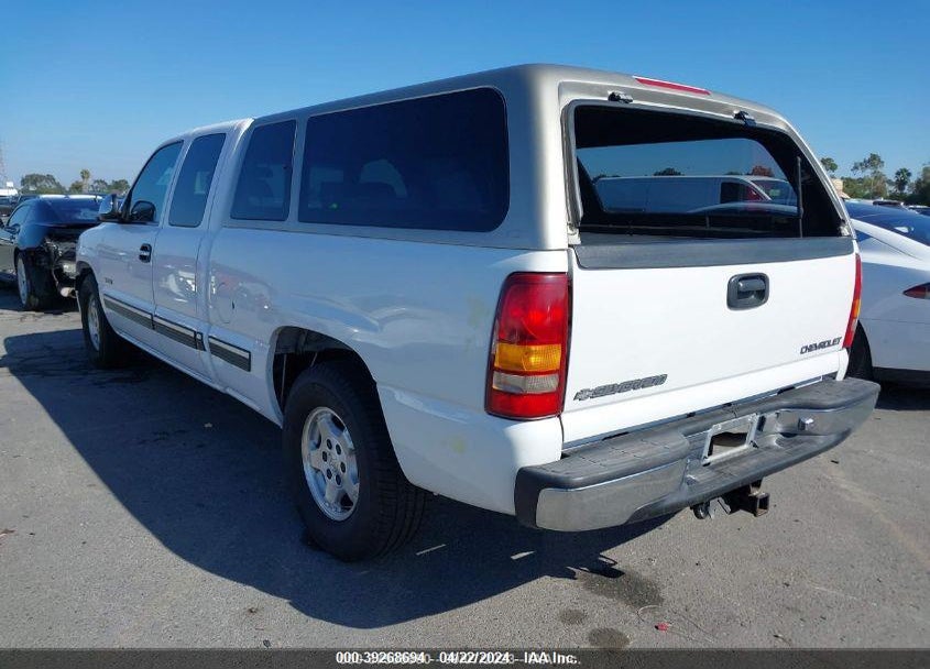 2001 CHEVROLET SILVERADO 1500 LS VIN: 2GCEC19V611394966