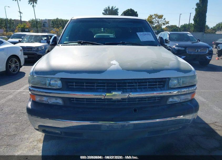 2001 CHEVROLET SILVERADO 1500 LS VIN: 2GCEC19V611394966