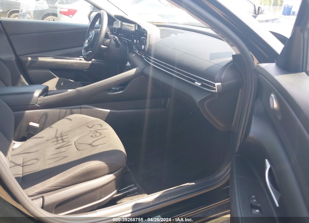 2022 HYUNDAI ELANTRA SEL VIN: KMHLS4AG7NU217471