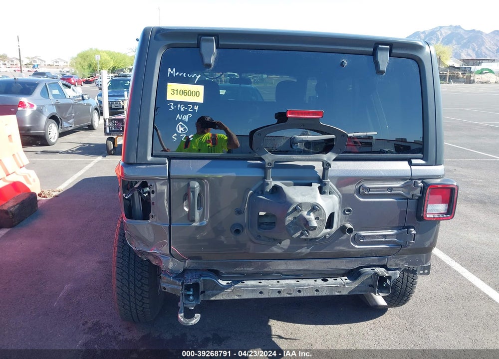 2021 JEEP WRANGLER UNLIMITED SPORT S 4X4 VIN: 1C4HJXDG8MW514746